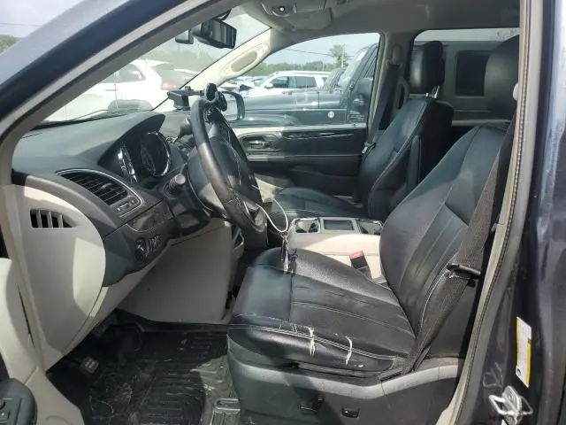 2013 CHRYSLER TOWN & COUNTRY TOURING  