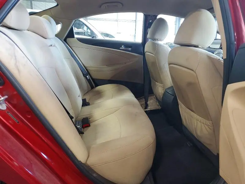 2012 HYUNDAI SONATA GLS  