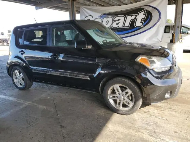 2011 KIA SOUL +  