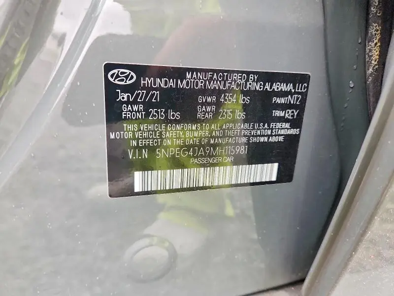 2021 HYUNDAI SONATA SE  