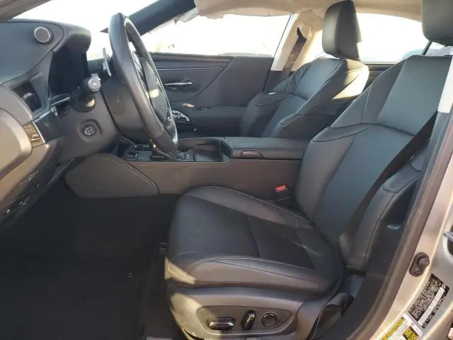 2023 LEXUS ES 300H BASE  