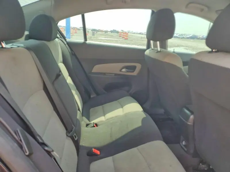 2014 CHEVROLET CRUZE LS  