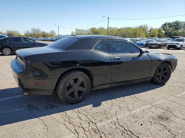 2010 DODGE CHALLENGER SE  