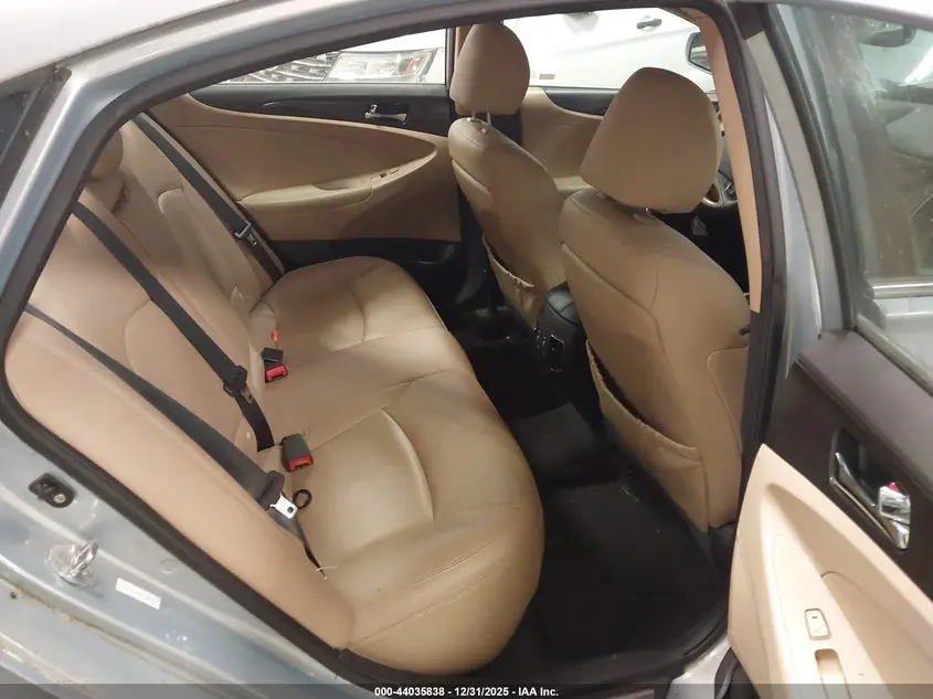 2011 HYUNDAI SONATA LIMITED