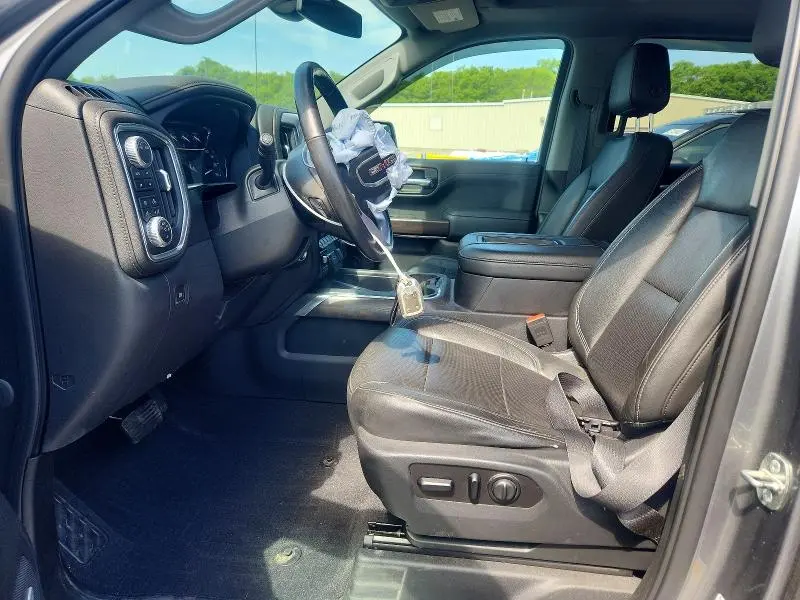2020 GMC SIERRA K1500 SLT  