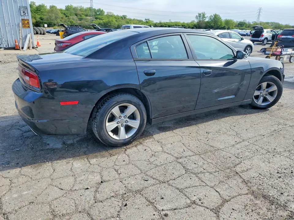 2014 DODGE CHARGER SE  