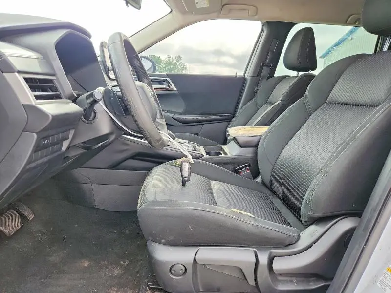 2022 MITSUBISHI OUTLANDER ES  