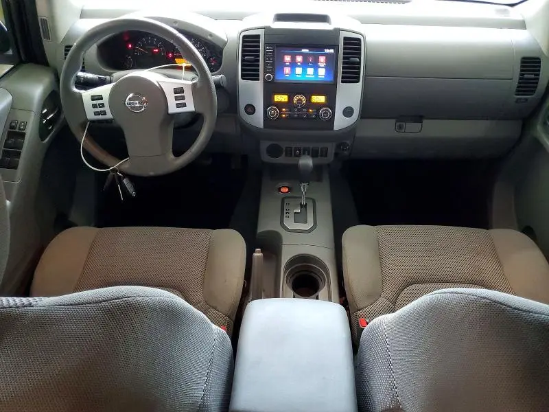 2020 NISSAN FRONTIER SV  
