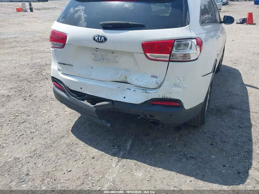 2016 KIA SORENTO 2.4L LX