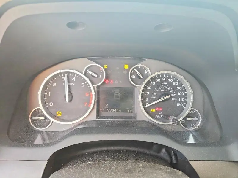 2017 TOYOTA TUNDRA CREWMAX SR5  