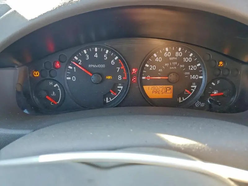 2016 NISSAN FRONTIER S  