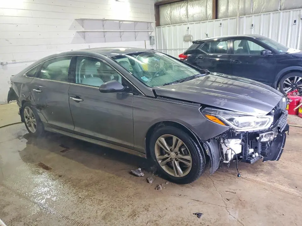 2018 HYUNDAI SONATA SPORT  
