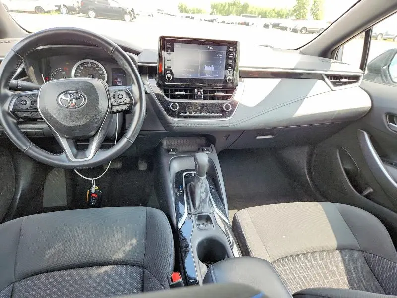 2022 TOYOTA COROLLA SE  