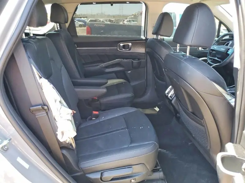 2026 KIA SORENTO SX  