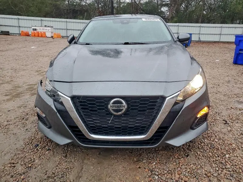 2021 NISSAN ALTIMA S  