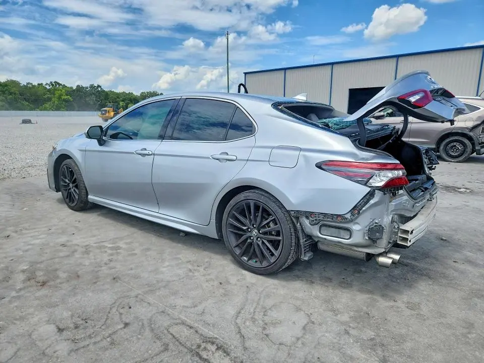 2024 TOYOTA CAMRY XSE  