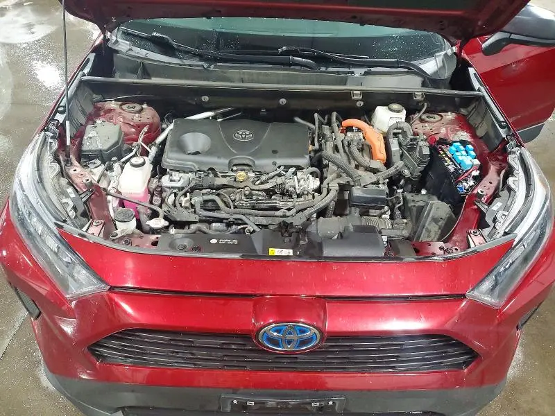 2022 TOYOTA RAV4 LE  