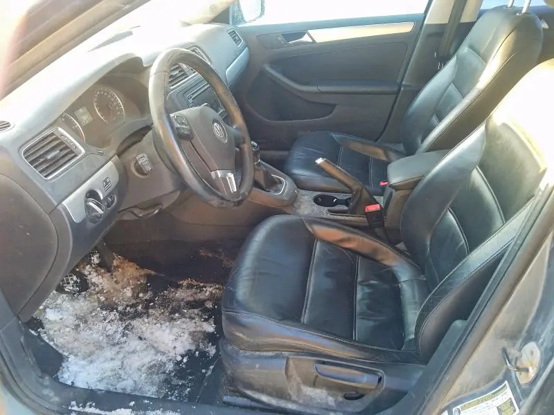 2012 VOLKSWAGEN JETTA TDI  