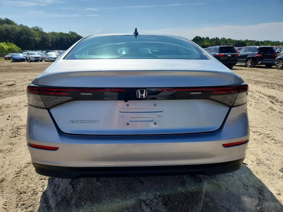 2024 HONDA ACCORD EX  