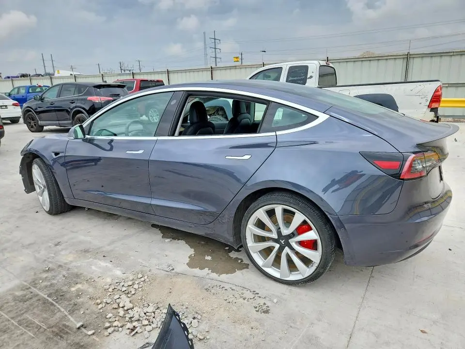 2019 TESLA MODEL 3   
