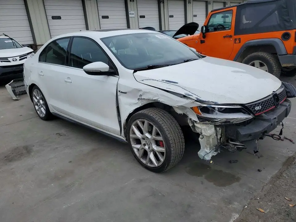 2014 VOLKSWAGEN JETTA GLI  