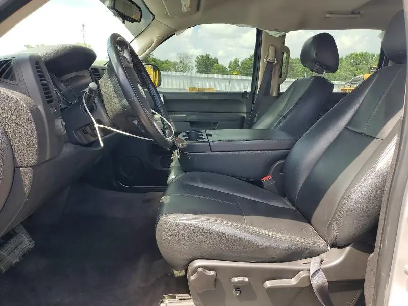 2011 CHEVROLET SILVERADO K1500 LT  