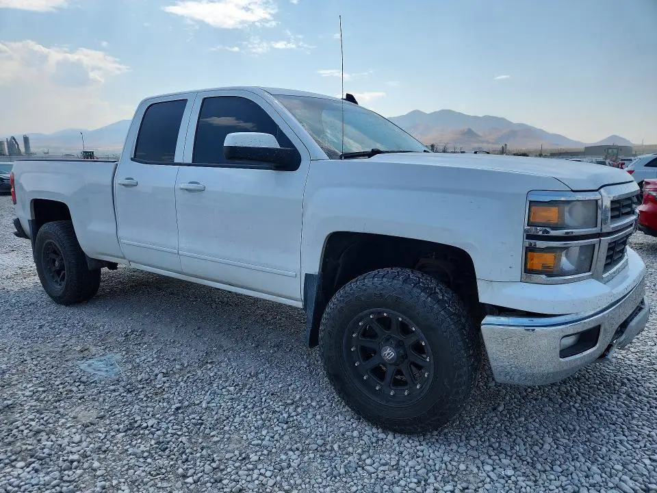 2015 CHEVROLET SILVERADO K1500 LT  