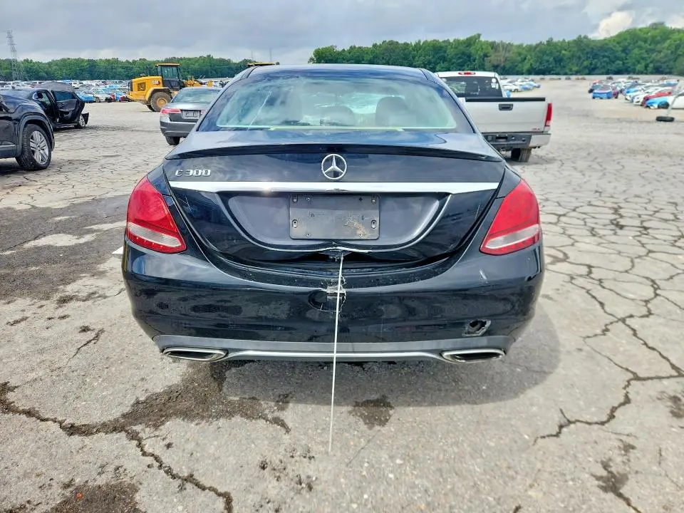 2015 MERCEDES-BENZ C 300  