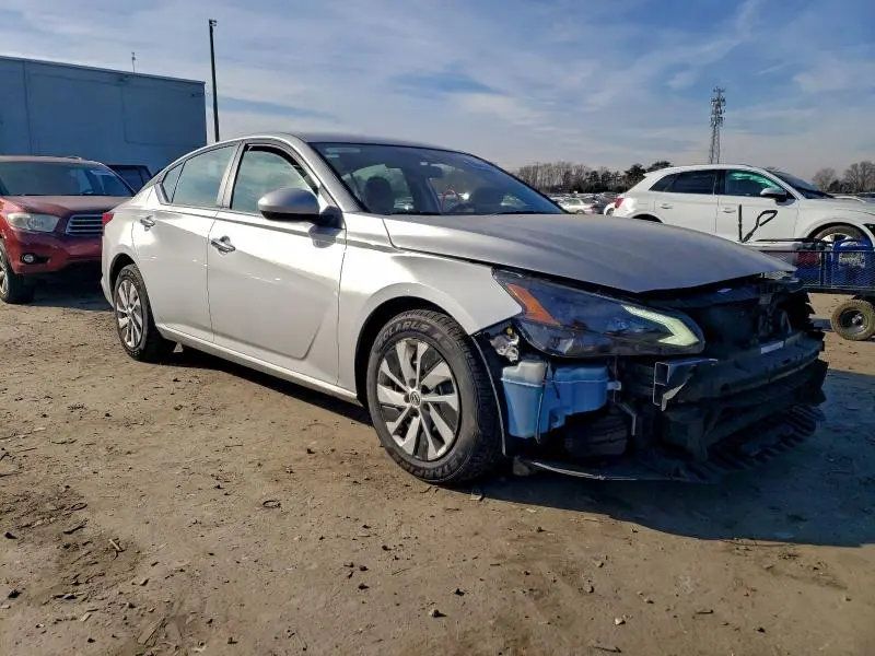 2023 NISSAN ALTIMA S  