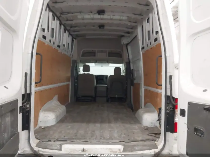 2019 NISSAN NV CARGO NV2500 HD SV V6