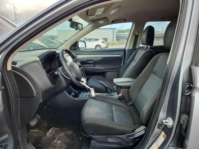 2016 MITSUBISHI OUTLANDER SE