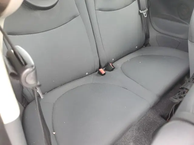 2014 FIAT 500 POP  