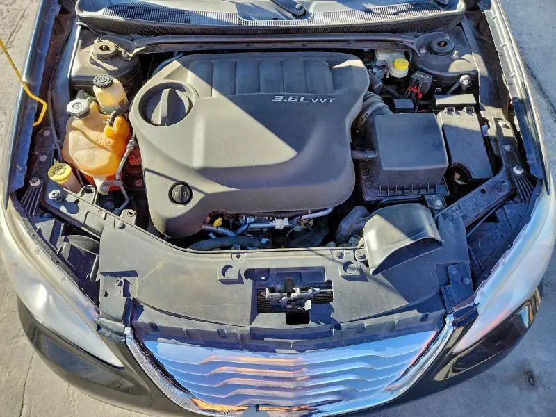 2012 CHRYSLER 200 TOURING  