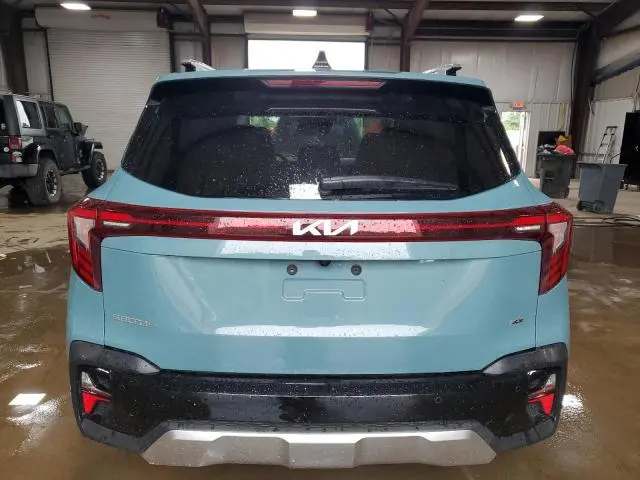 2025 KIA SELTOS EX  