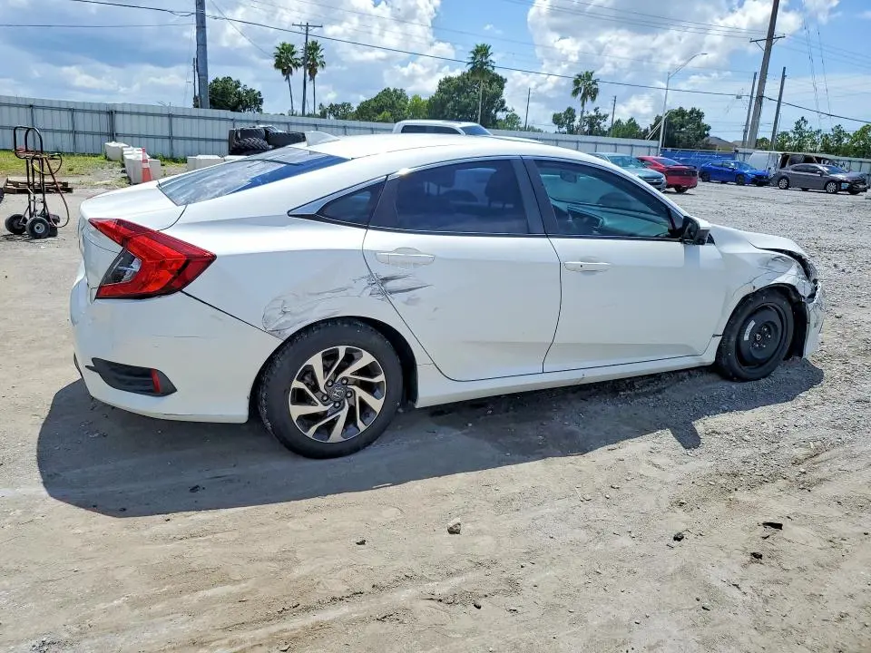 2018 HONDA CIVIC EX  
