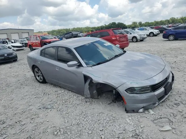 2016 DODGE CHARGER SXT  