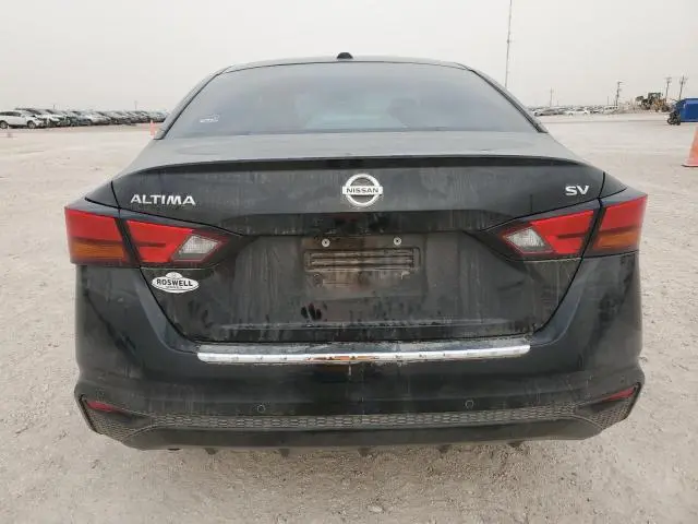 2022 NISSAN ALTIMA SV  