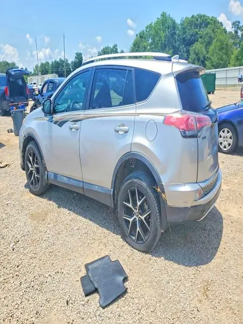 2016 TOYOTA RAV4 SE  