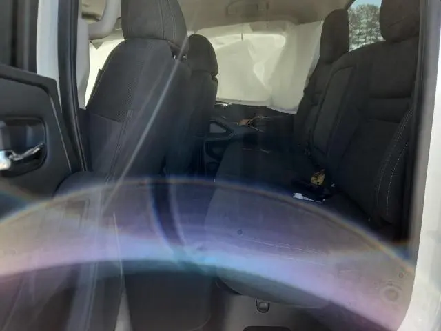 2023 NISSAN FRONTIER S  