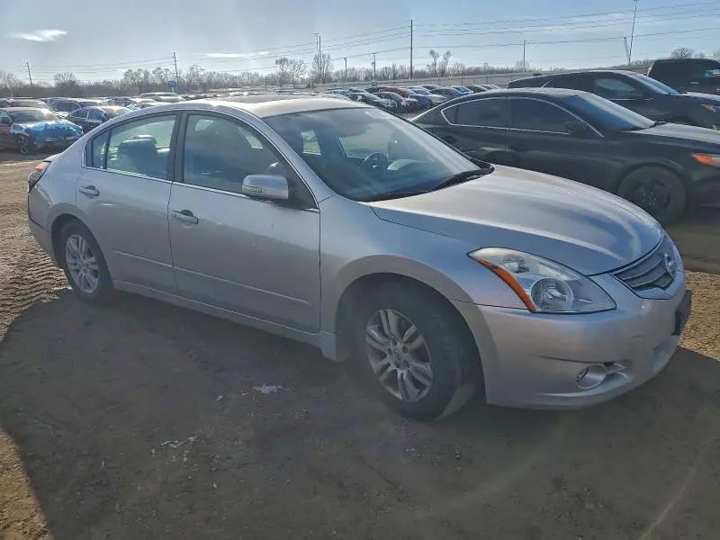 2010 NISSAN ALTIMA BASE  