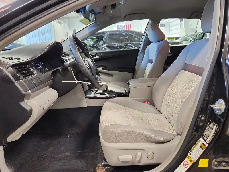 2012 TOYOTA CAMRY LE  