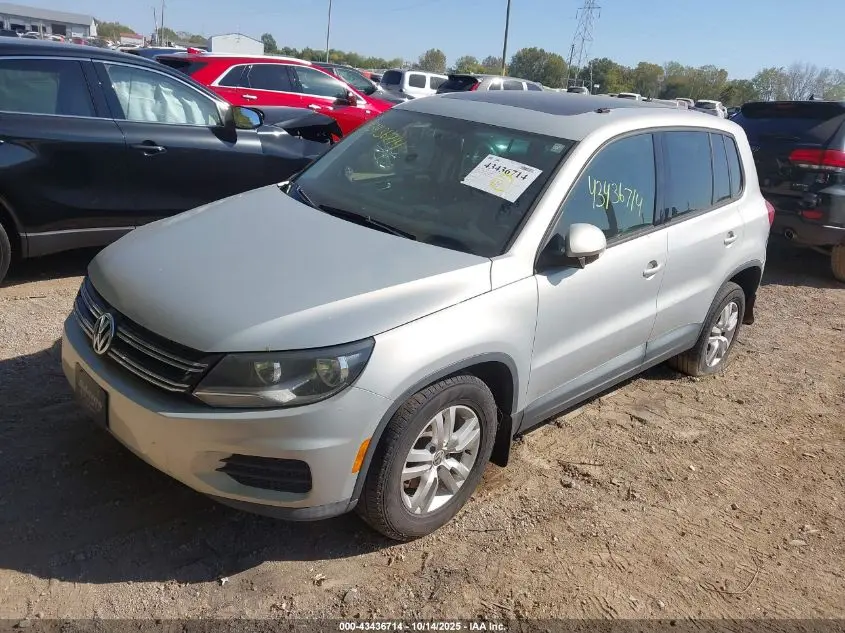 2013 VOLKSWAGEN TIGUAN S