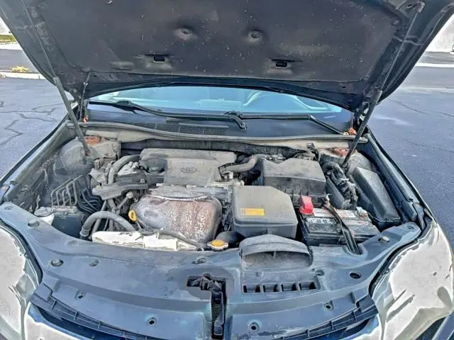 2015 TOYOTA CAMRY LE  