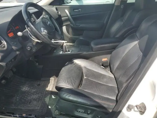 2010 NISSAN MAXIMA S  