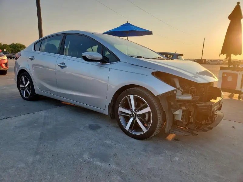 2017 KIA FORTE EX  