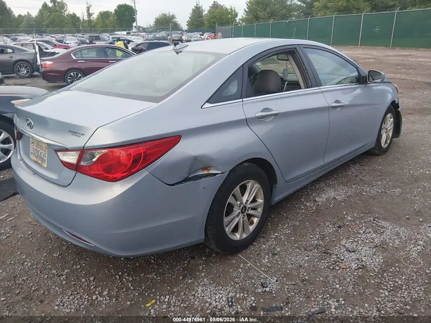 2011 HYUNDAI SONATA GLS