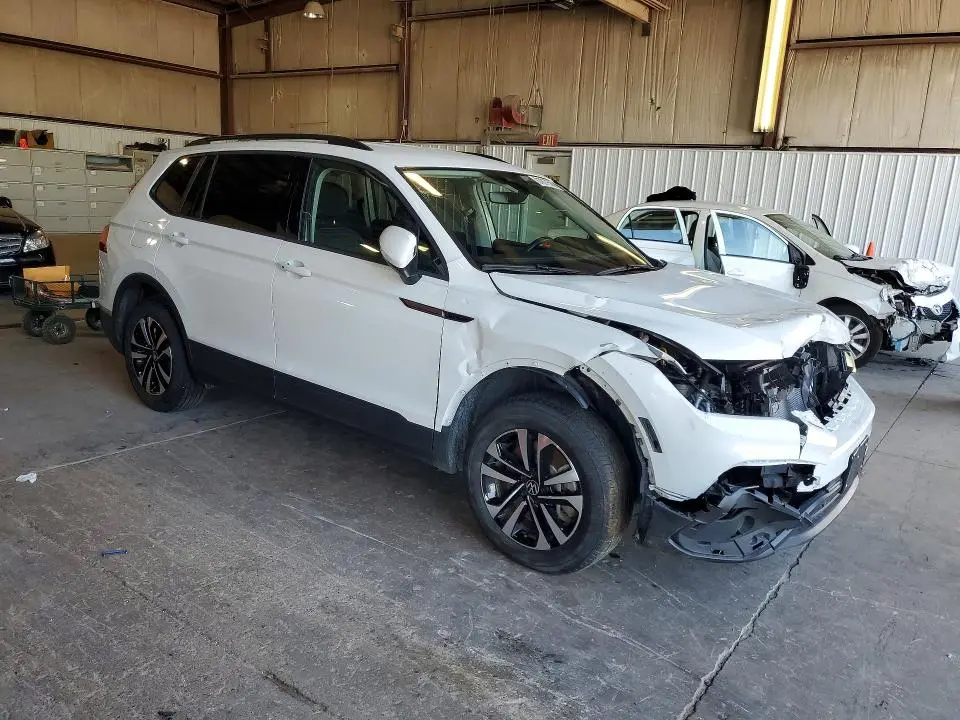 2024 VOLKSWAGEN TIGUAN S  