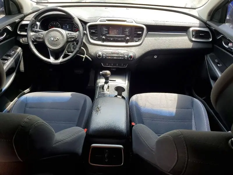 2016 KIA SORENTO LX V6  