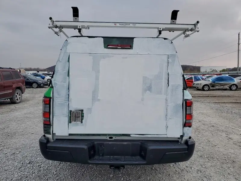 2024 NISSAN FRONTIER WORK TRUCK ** PRIOR FLEET **