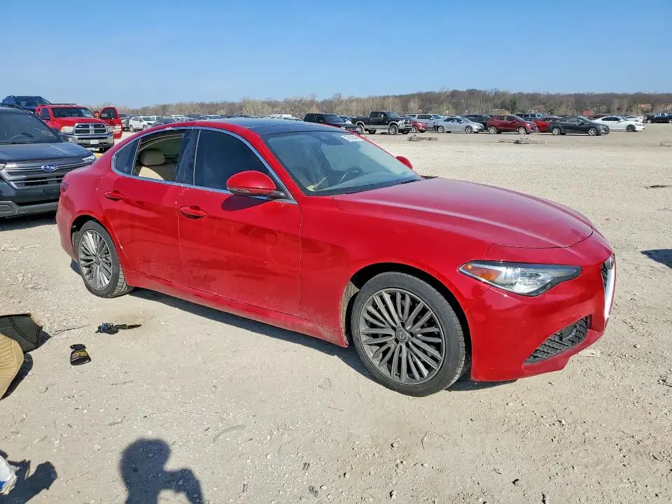2017 ALFA ROMEO GIULIA TI Q4  